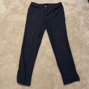 Men’s Lululemon ABC pants (slim)